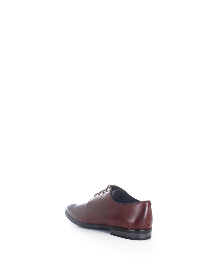 Clarks Stringate Marrone